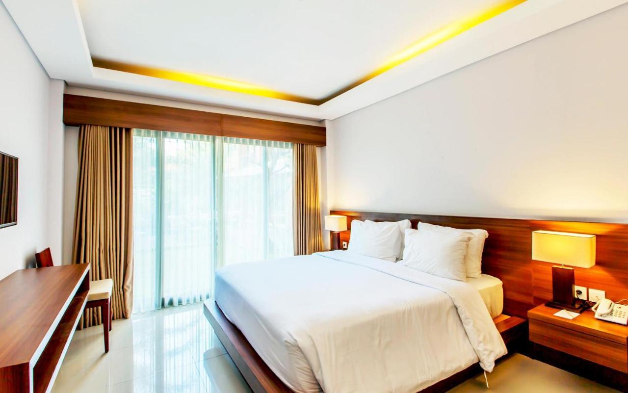 แคปิตัล โอ 1068 แกรนด์ มิระฮ์ บูทิก โฮเต็ล Hotel เดนปาซาร์ ภายนอก รูปภาพ