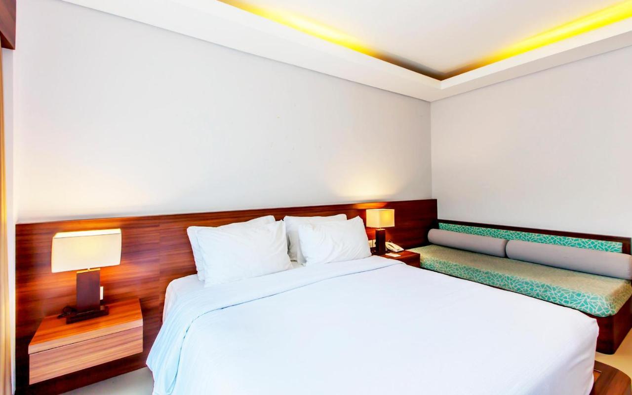 แคปิตัล โอ 1068 แกรนด์ มิระฮ์ บูทิก โฮเต็ล Hotel เดนปาซาร์ ภายนอก รูปภาพ