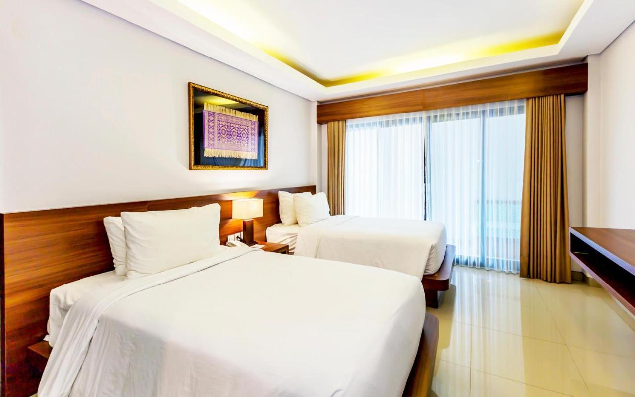 แคปิตัล โอ 1068 แกรนด์ มิระฮ์ บูทิก โฮเต็ล Hotel เดนปาซาร์ ภายนอก รูปภาพ